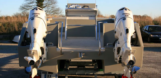 Bretagne conception catamaran RIDER C23